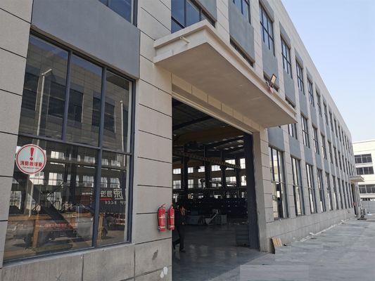 ท่อร้อยสายไฟแบบยืดหยุ่นโลหะขนาด 1/2" 3/4" ผู้ผลิต