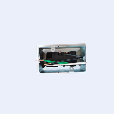 กล่องเชื่อมต่อท่อร้อยสายชุบสังกะสีสำหรับสายเคเบิลสื่อสาร Wall Studs ผู้ผลิต