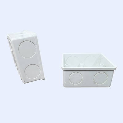 20MM 25MM UPVC ไฟฟ้า U Way Switch Gang Box สีดำสีขาว ผู้ผลิต