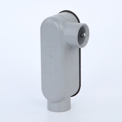 Trunkings Coupler ไฟฟ้า PVC กล่องกลมพร้อมฐานสกรูทองเหลือง 38mm 32mm ผู้ผลิต