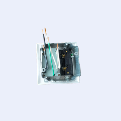 ซ็อกเก็ตสวิตช์ Pre Fab พร้อมปลอกต่อขยายคงที่ 12 awg Wire ติดตั้งแล้ว ผู้ผลิต
