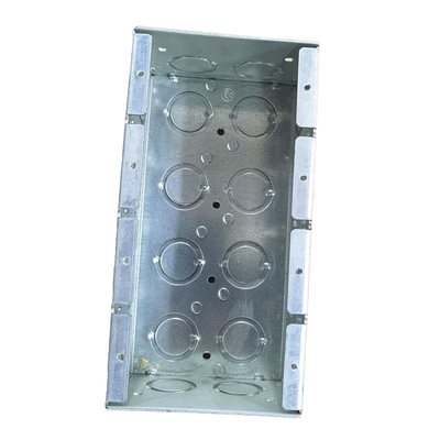 4 Gang Mansory Steel Conduit Box 1.60mmความหนาสังกะสีชุบ 1/2&quot; 3/4&quot; ผู้ผลิต