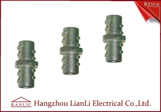 1/2 &quot;3/4&quot; สกรูคลัปฟิตติ้งท่ออ่อน, ฟิตติ้งท่อเกลียวแบบกำหนดเอง ผู้ผลิต
